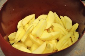 Apple slices tossed in lemon juice